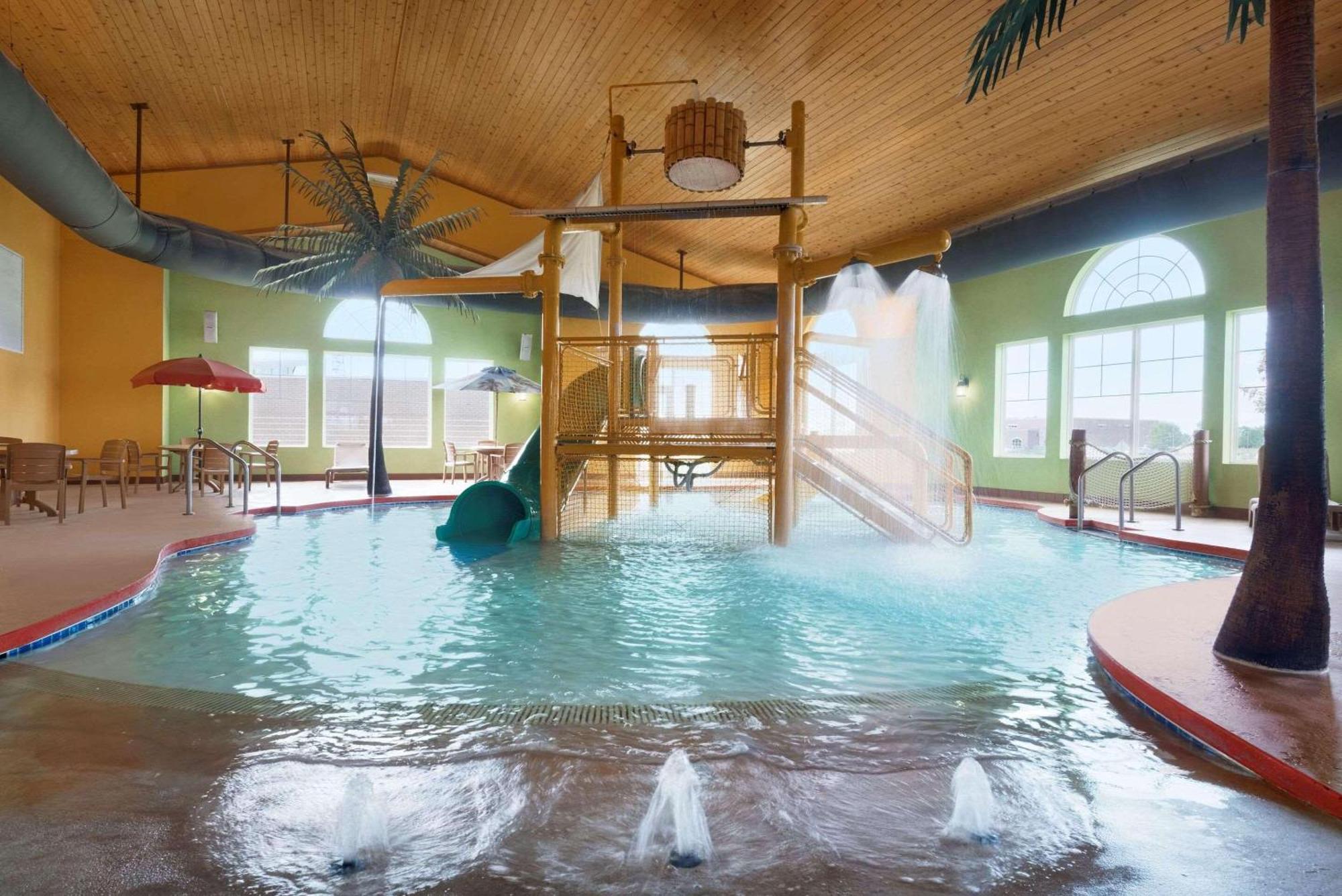 Country Inn & Suites By Radisson, Appleton North, Wi Little Chute Esterno foto