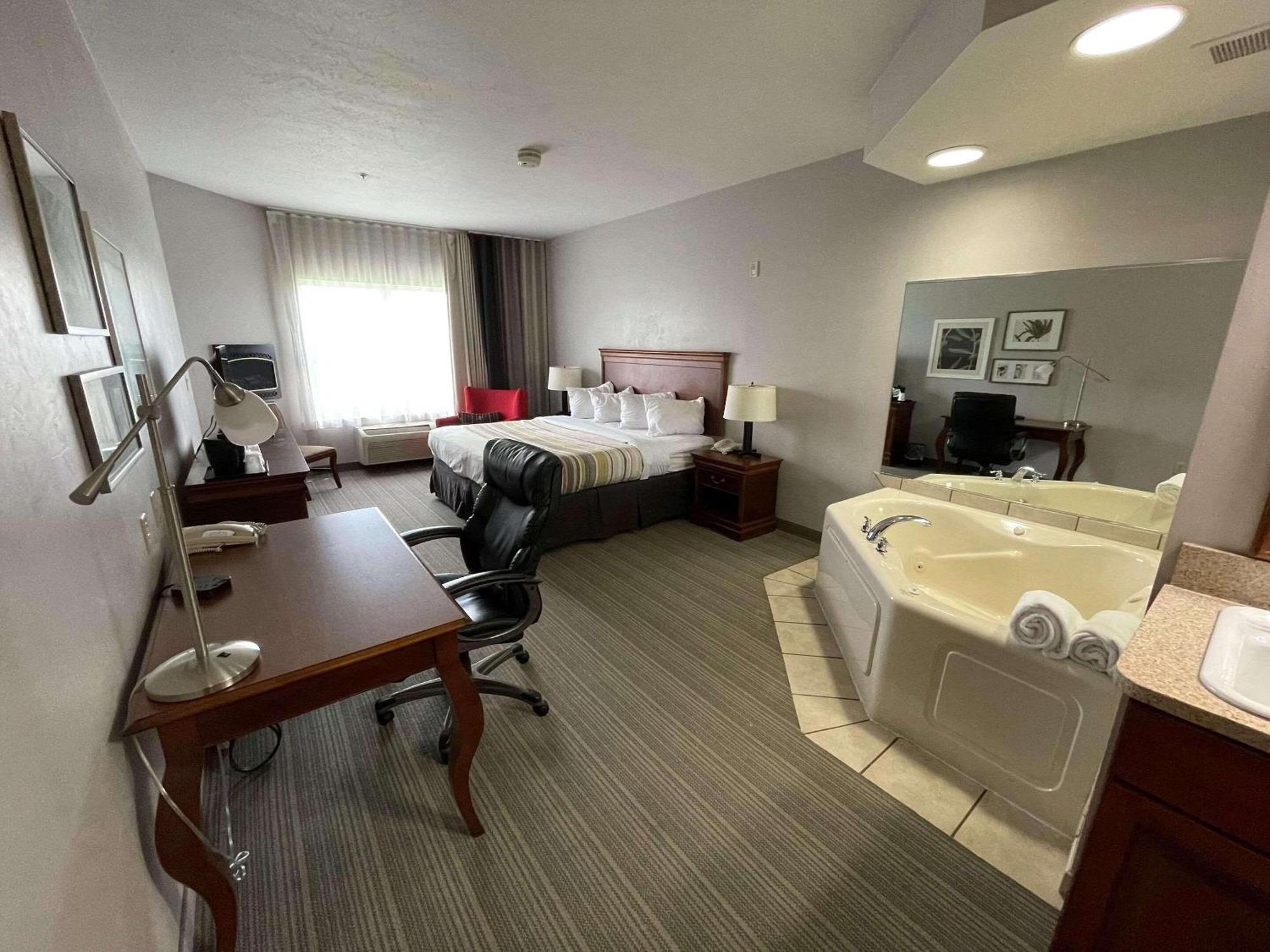 Country Inn & Suites By Radisson, Appleton North, Wi Little Chute Esterno foto